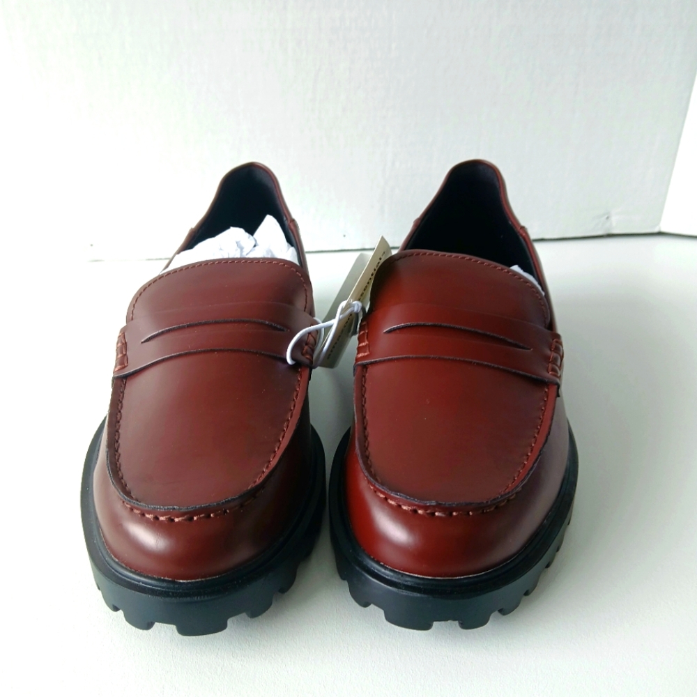Women's Constructed Loafers